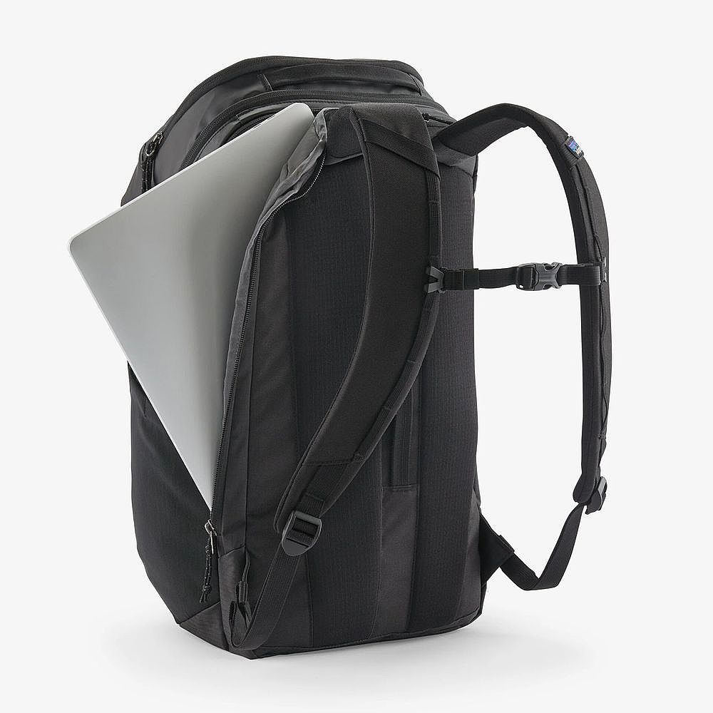 Black Hole Pack 32L - Image 4